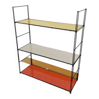 String shelf