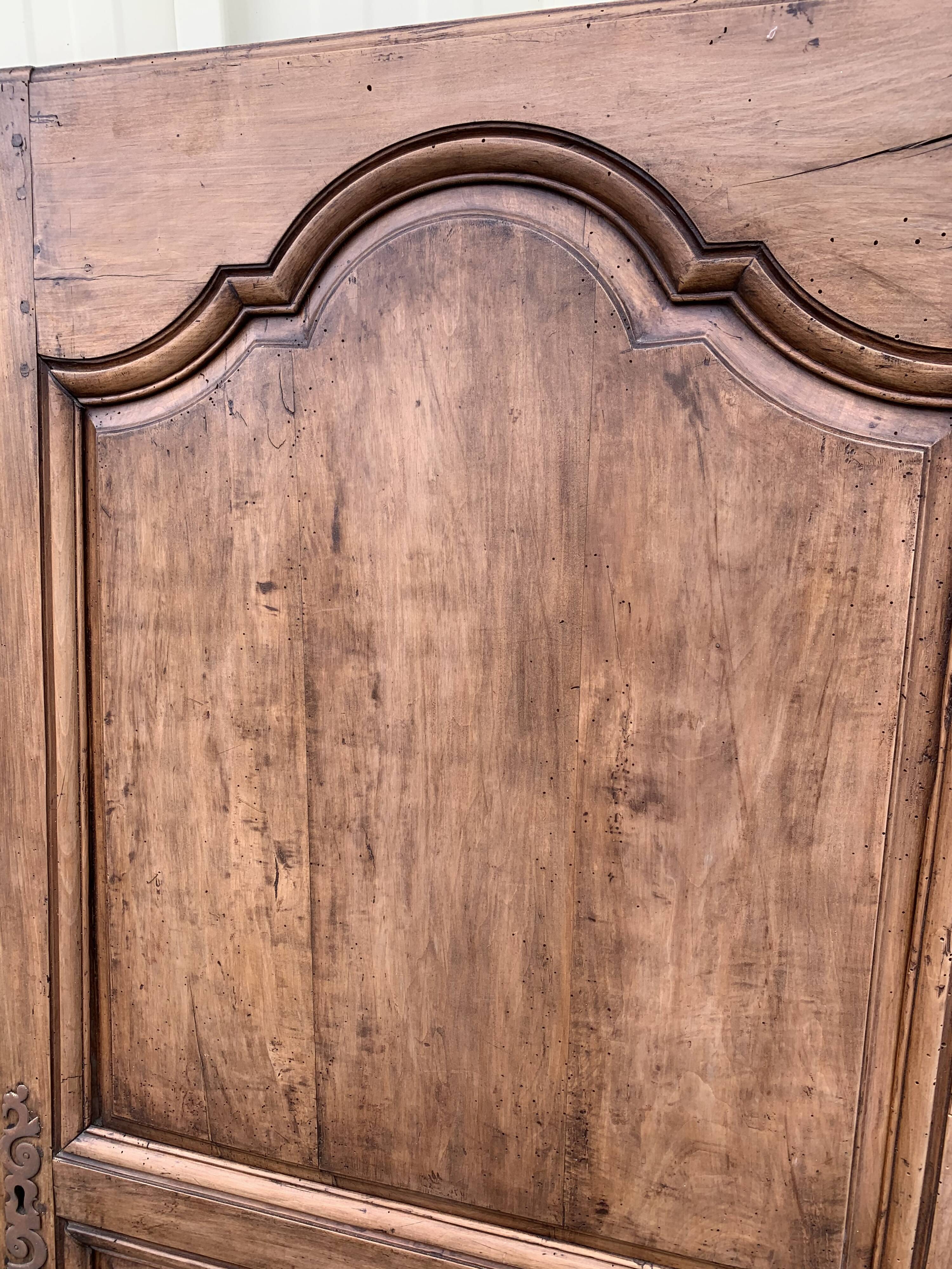 Porte de bonnetière louis XV