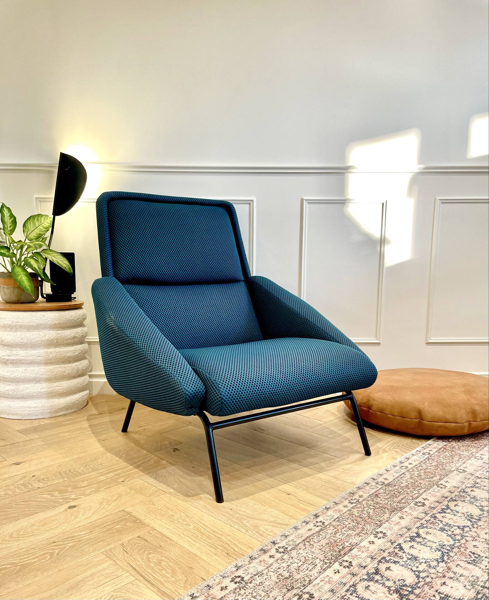Fauteuil vintage Guermonprez, estampillé - maille 3D Bleu pétrole – De