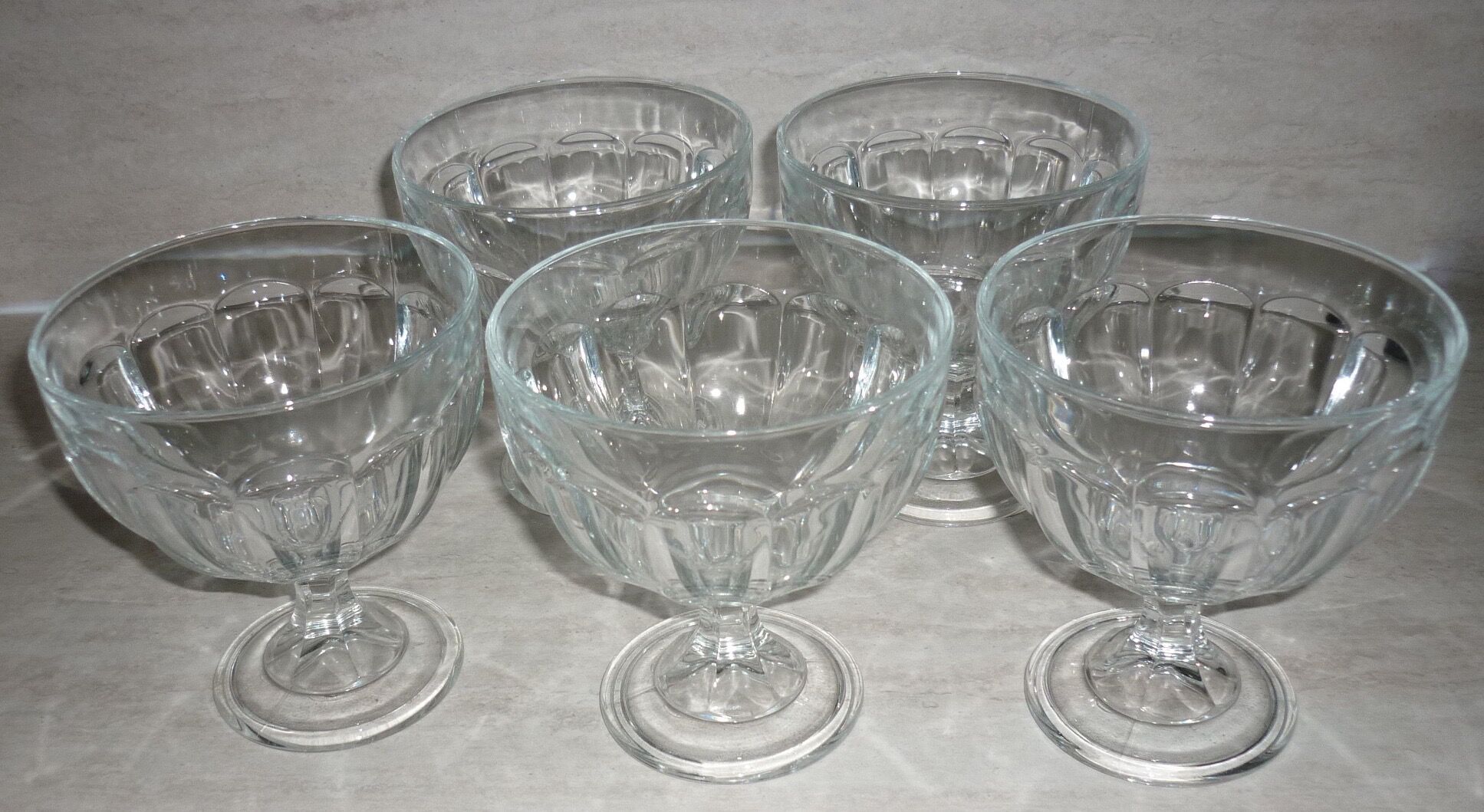 5 moulded glass standing cups for desserts