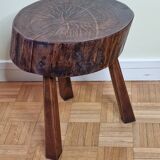 Brutalist side table in tripod solid wood