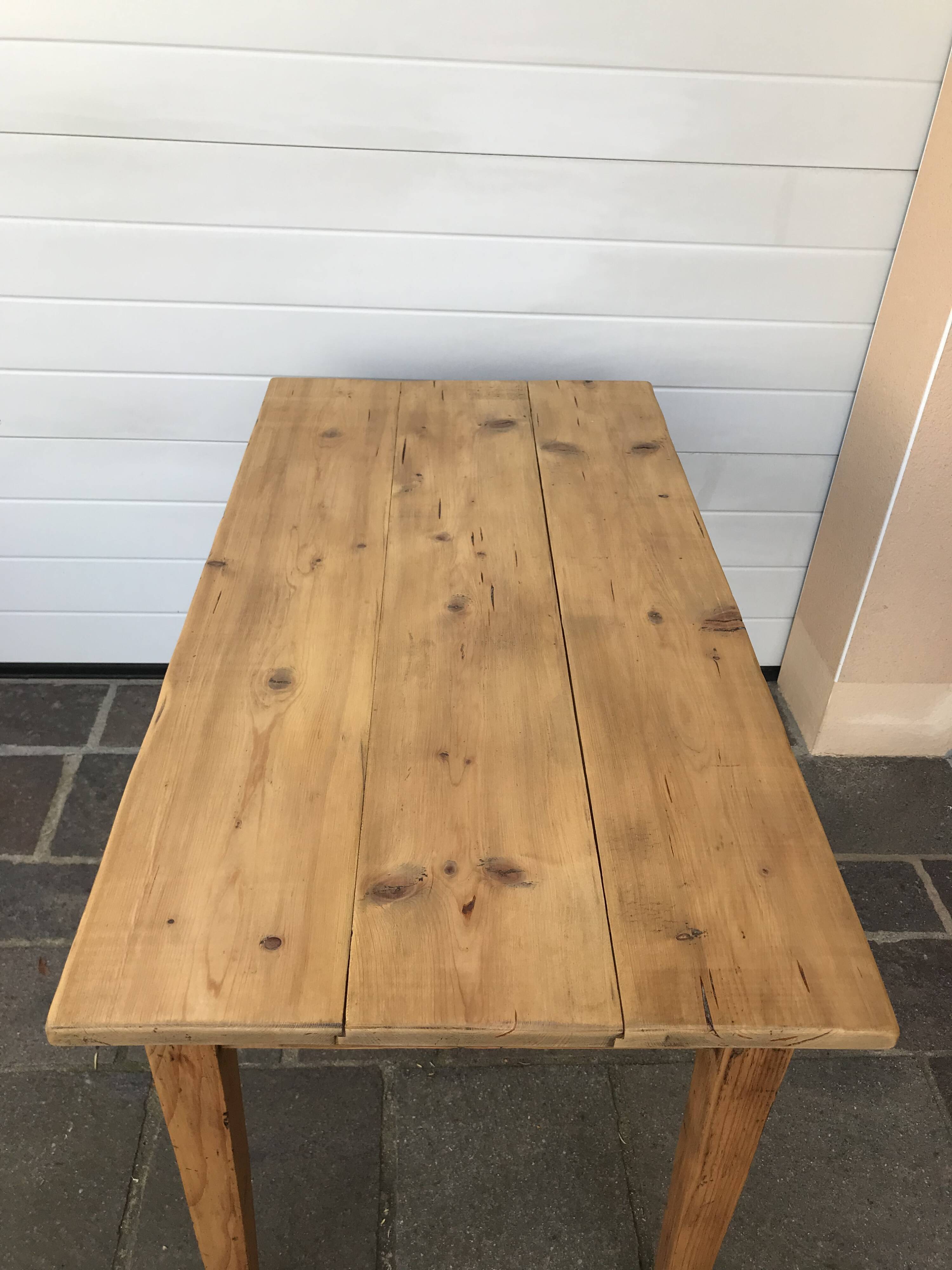 Table de ferme
