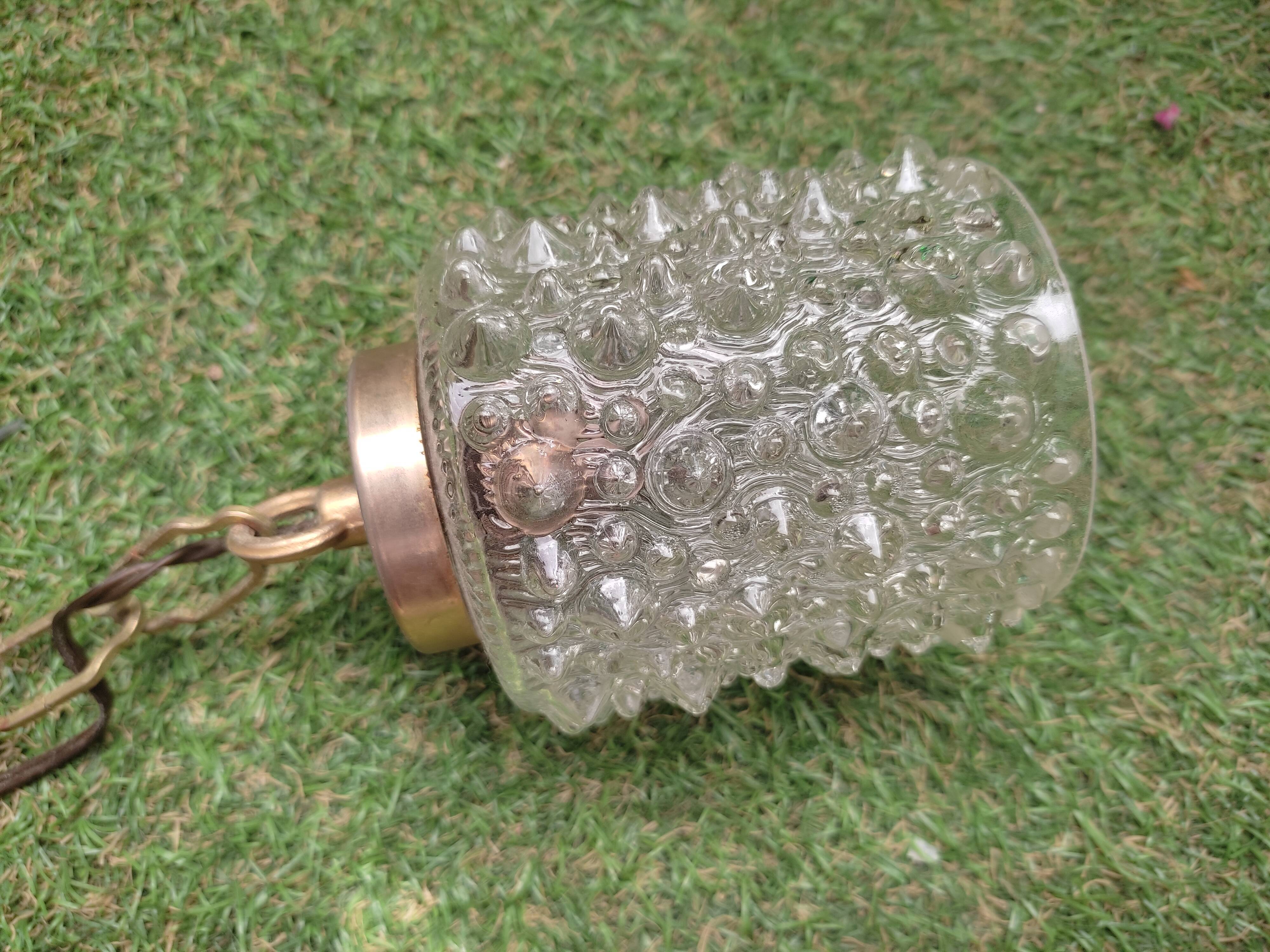 Mini glass suspension