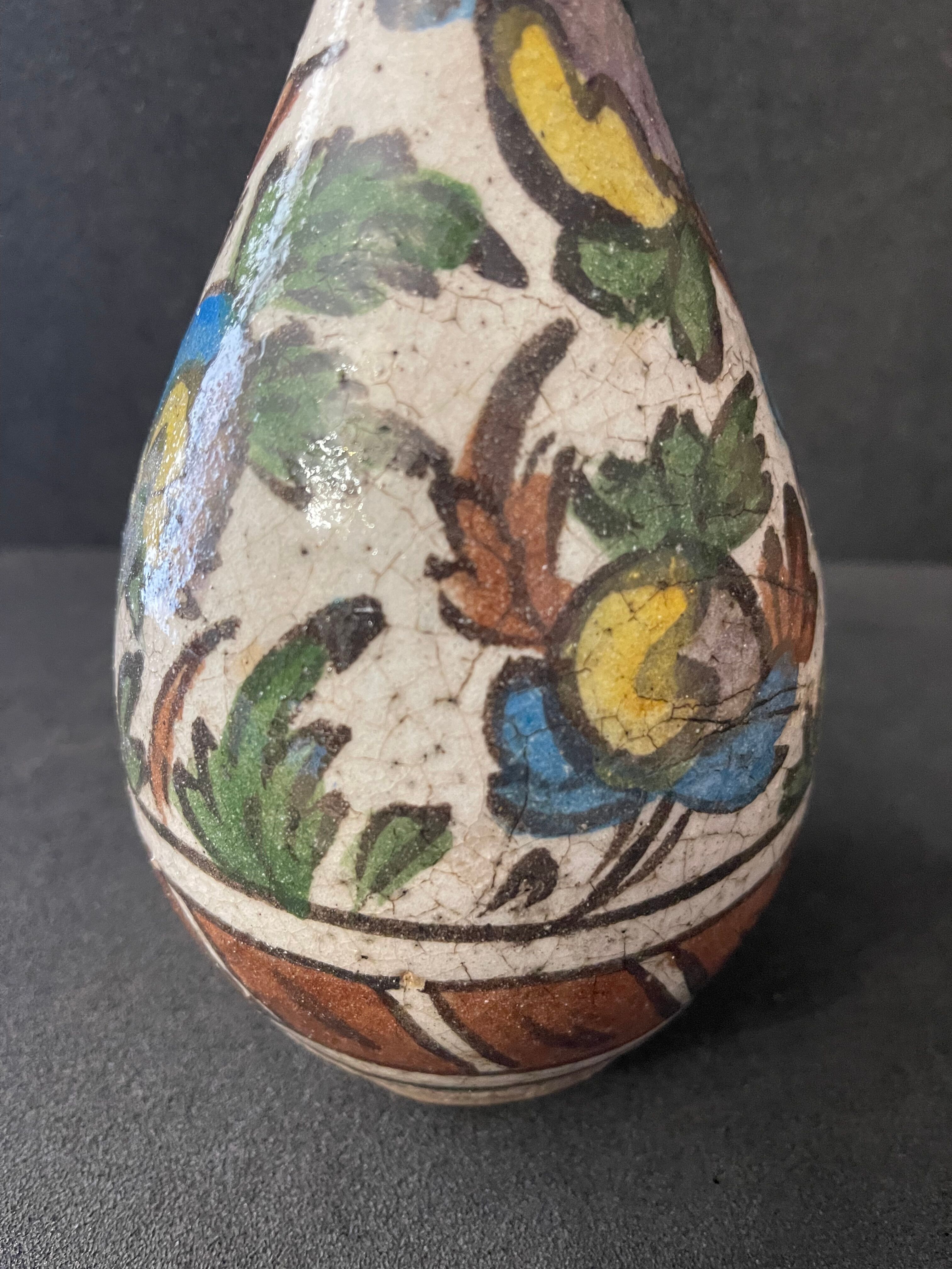 Bottle of Iznik Turkey in siliceous ceramic decoration under lead glaze nineteenth century