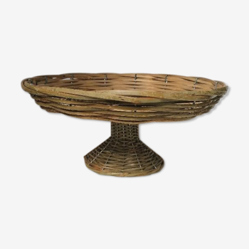 Wicker fruit basket