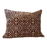 Chocolate brown cushion 40x50 cm