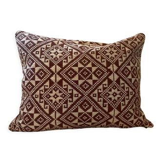 Coussin marron chocolat 40x50 cm