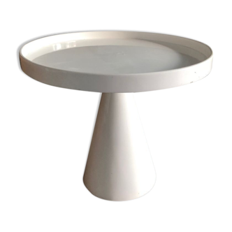 Coffee table conical foot