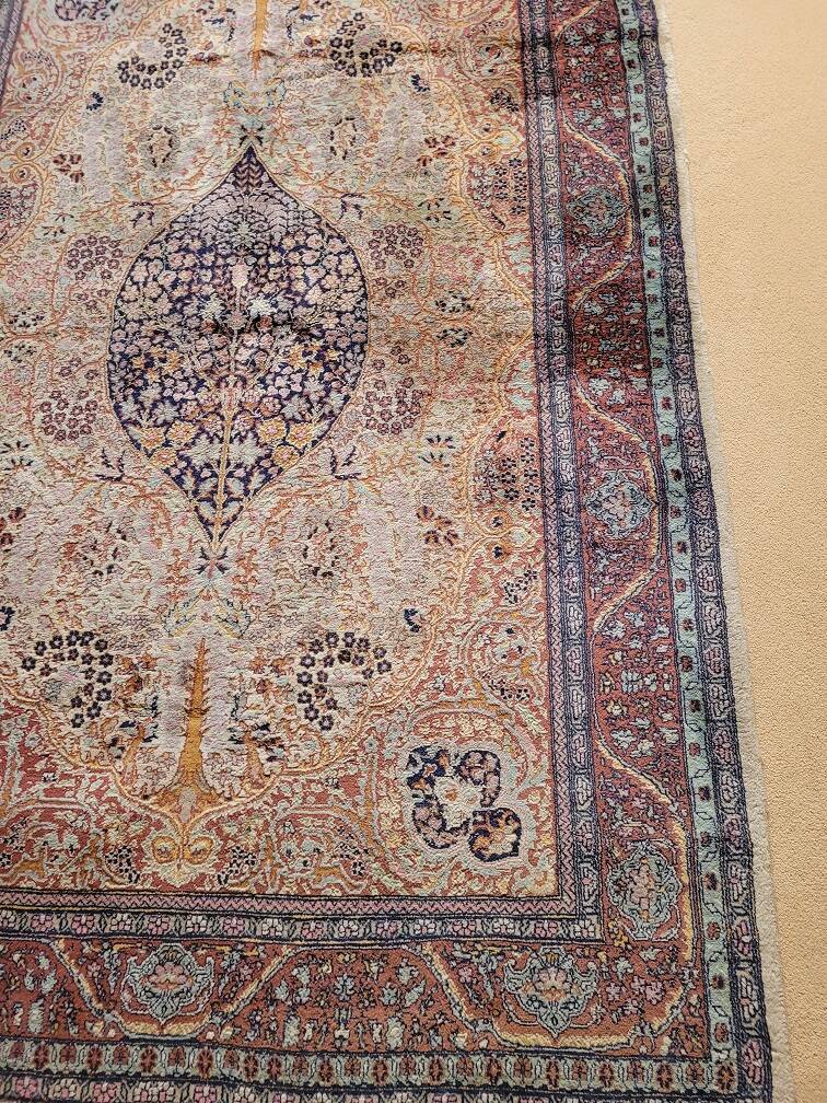 Oriental rug