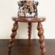 Tabouret tripode