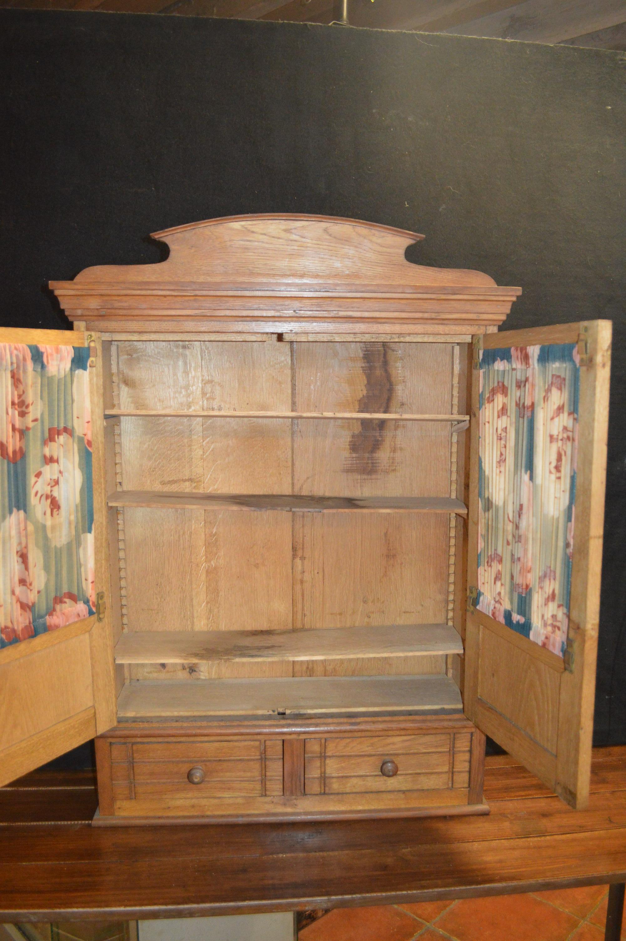 Armoire murale vitrée style anglais en chêne Selency