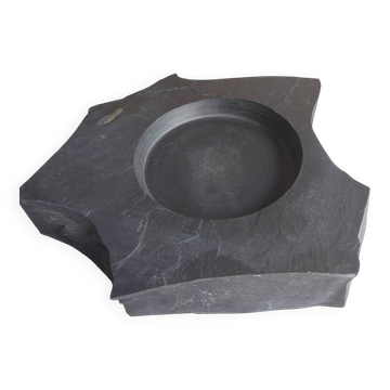 Large brutalist slate catchall from Trélazé, 1970s.