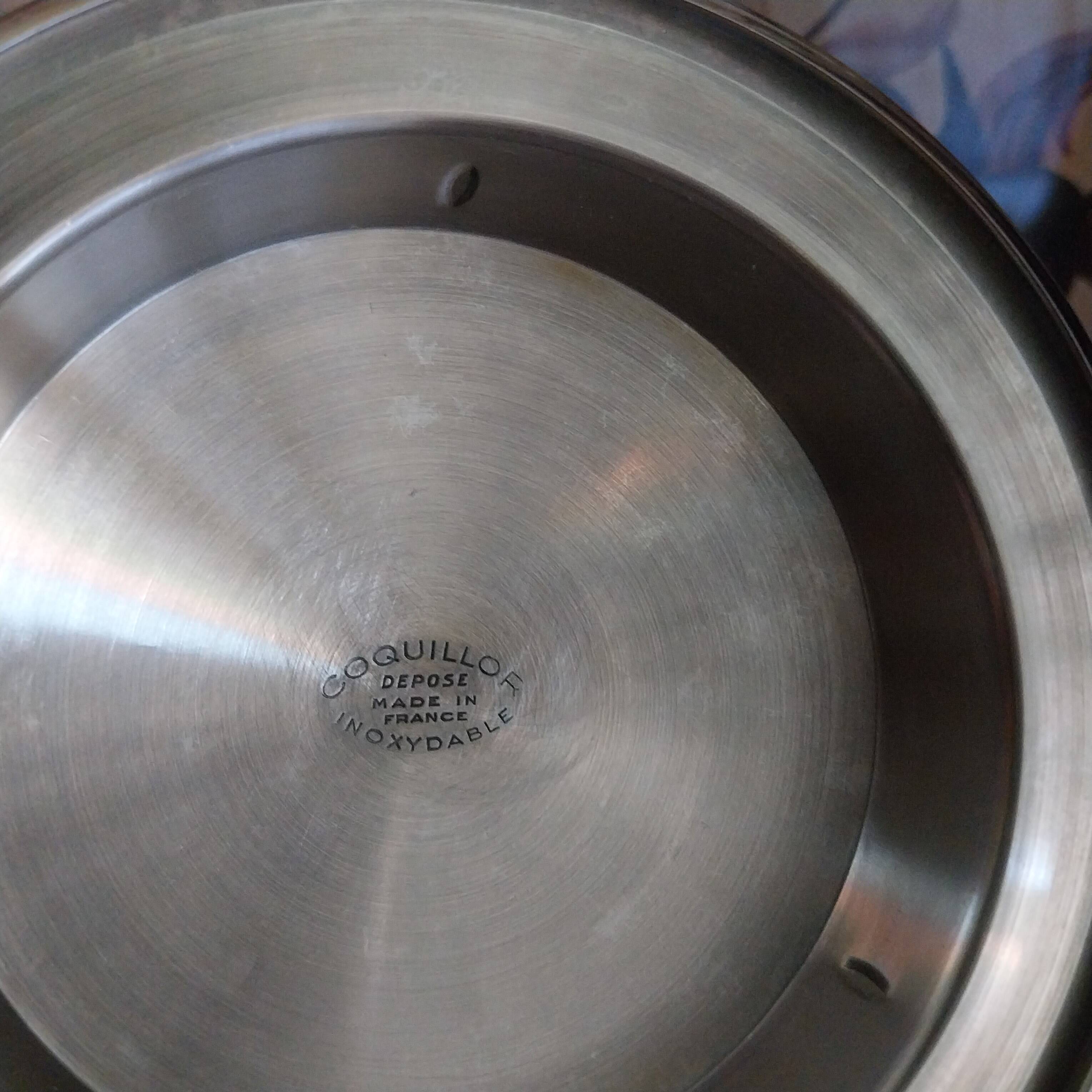 Vintage 1950s shell butter dish