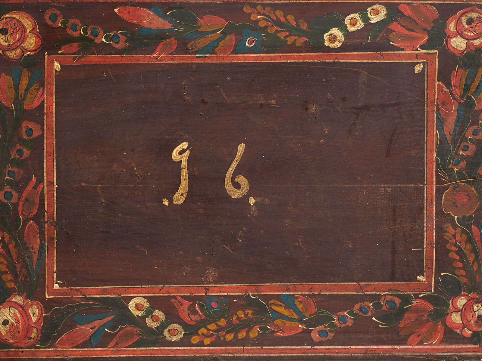 Antique polychrome chest of drawers with lower drawers (year 1896)
