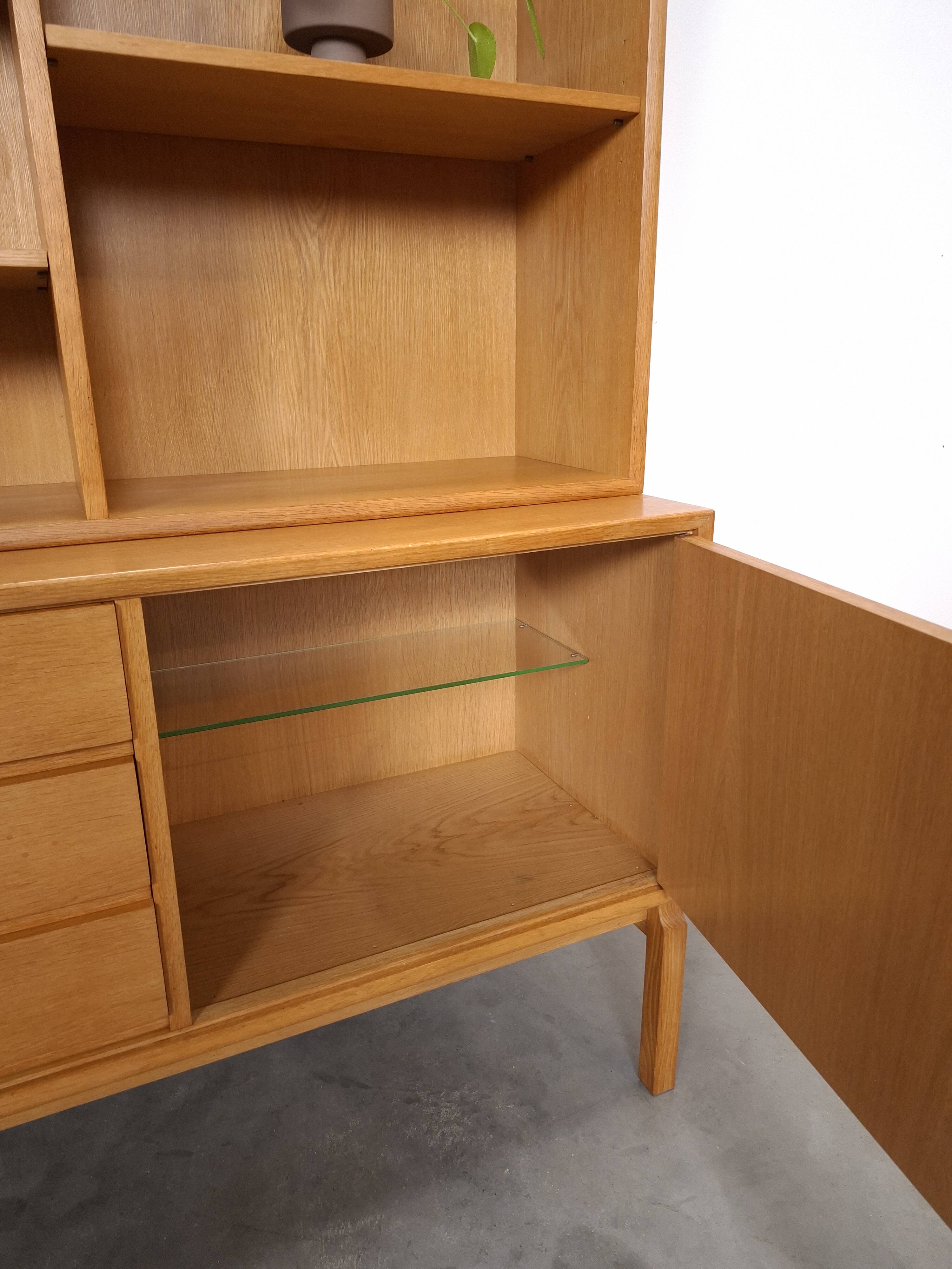 Ikea Grabinski boekenkast met lades
