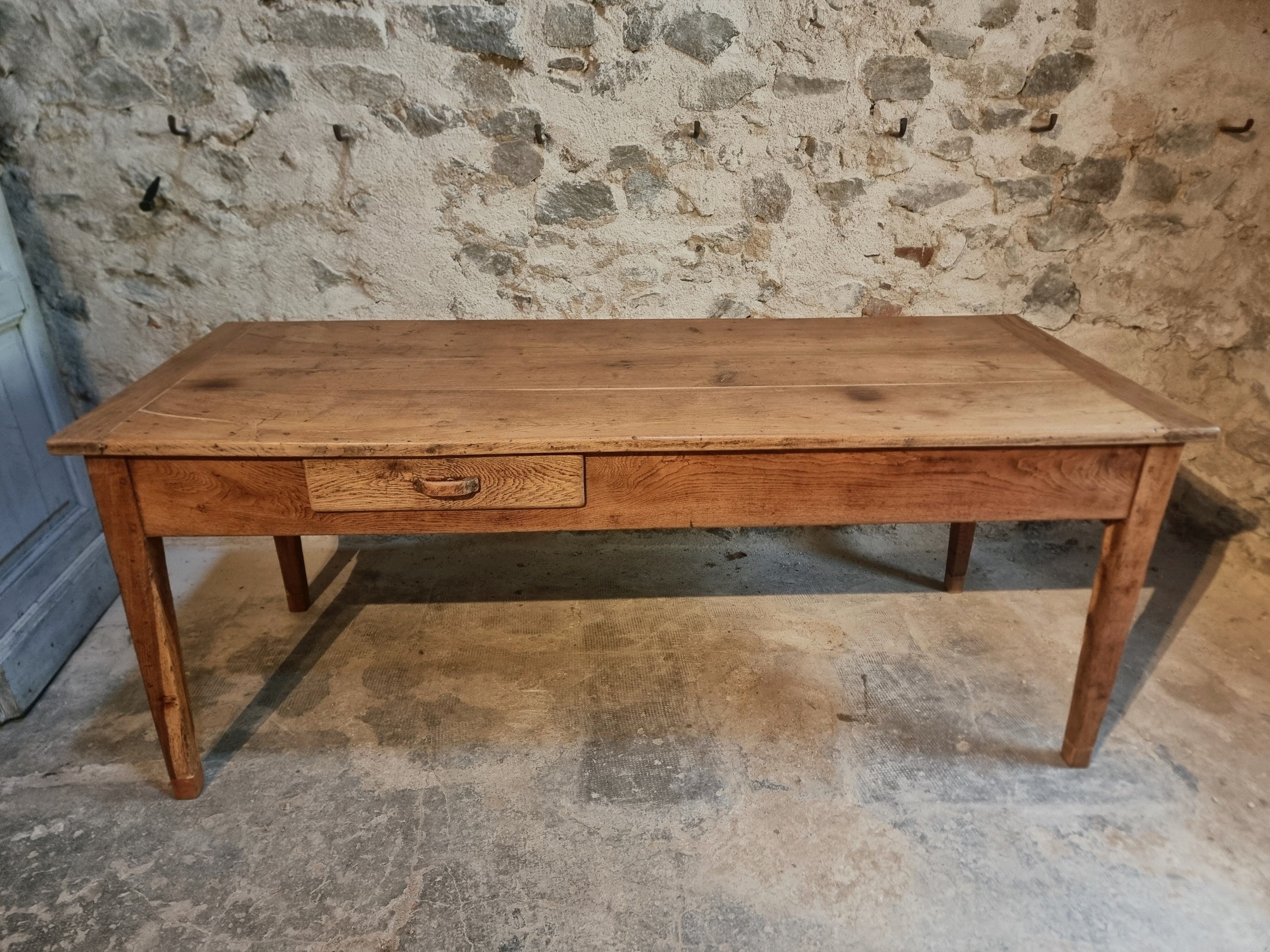 Old oak farmhouse table, dining table, Auvergne, circa 1750–1800