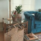 Door vintage rattan magazine