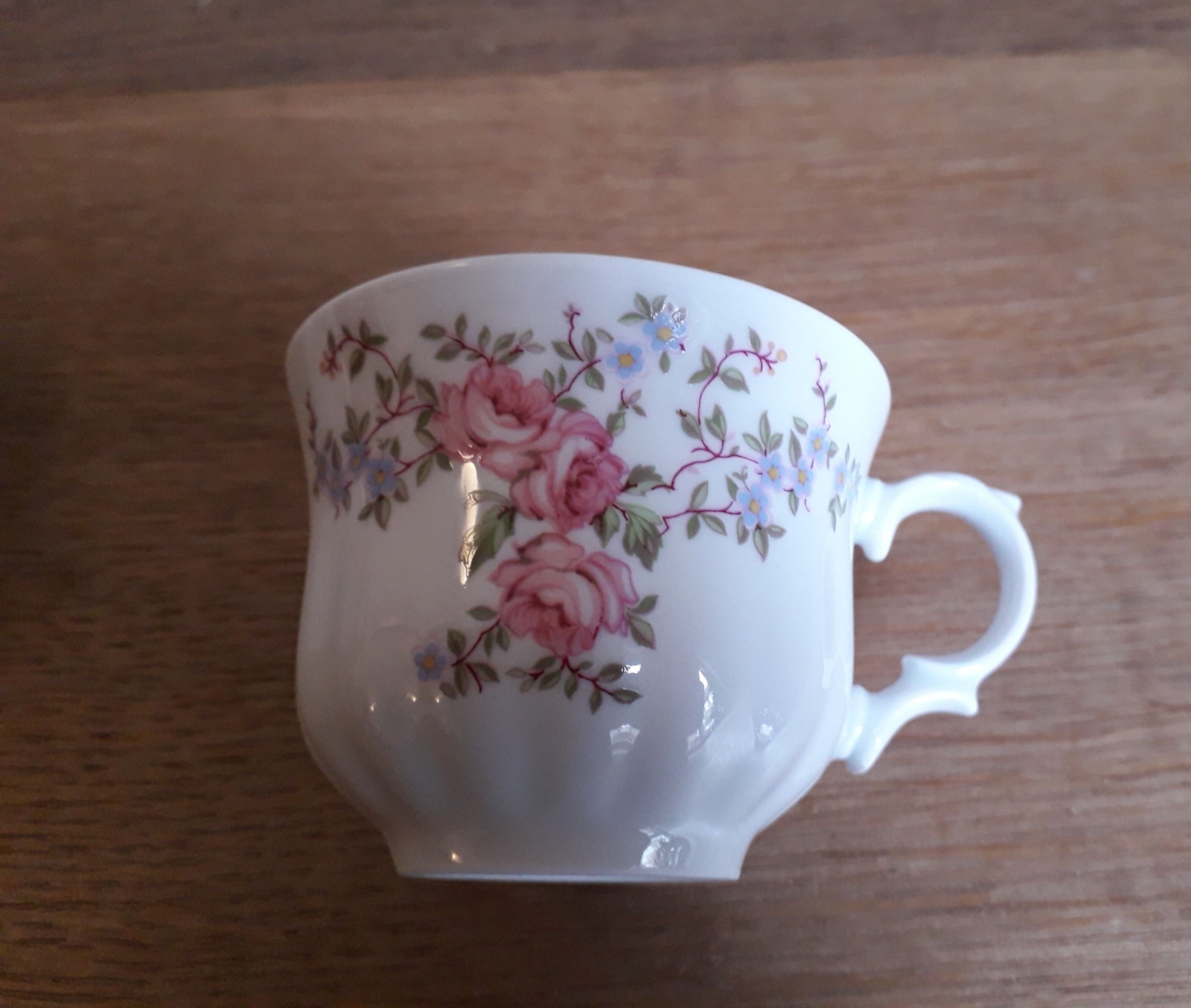 Set de 5 tasses en porcelaine de Bavière