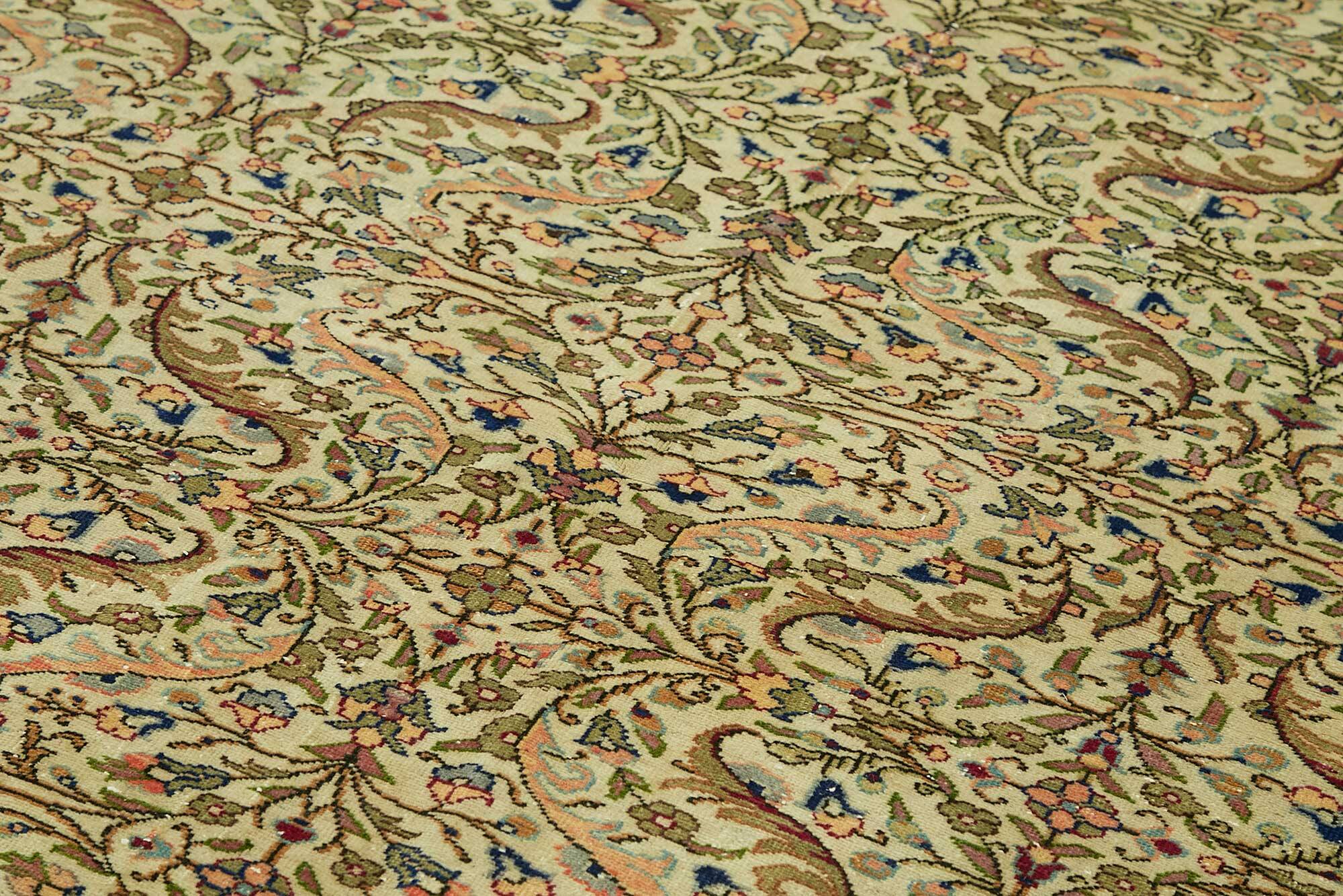 Turkish Wool Vintage Kayseri Rug 186 cm x 290 cm