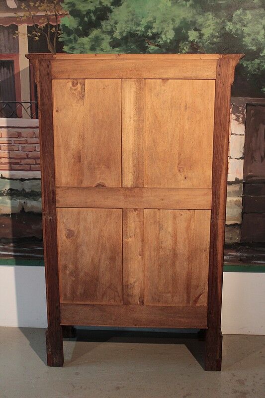 Secretary Louis Philippe in walnut, XIX