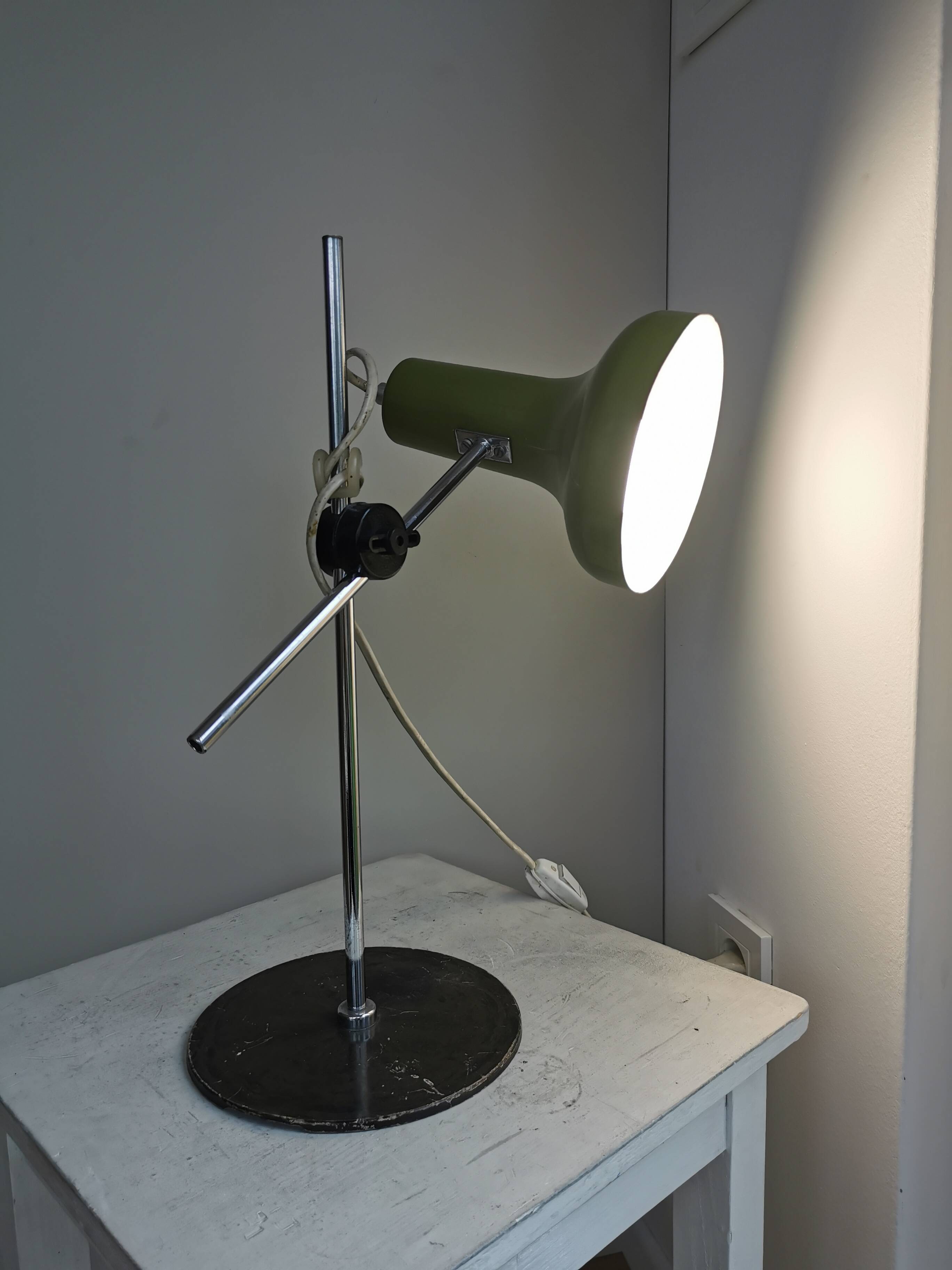 Vintage Olive Green Table Lamp, Adjustable Retro Desk Light