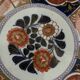 Large porcelain dish of Imari XIXth floral decoration
