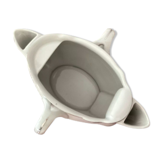 Old porcelain saucepan with fat/lean separator