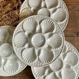 4 assiettes à huîtres en barbotine blanche
