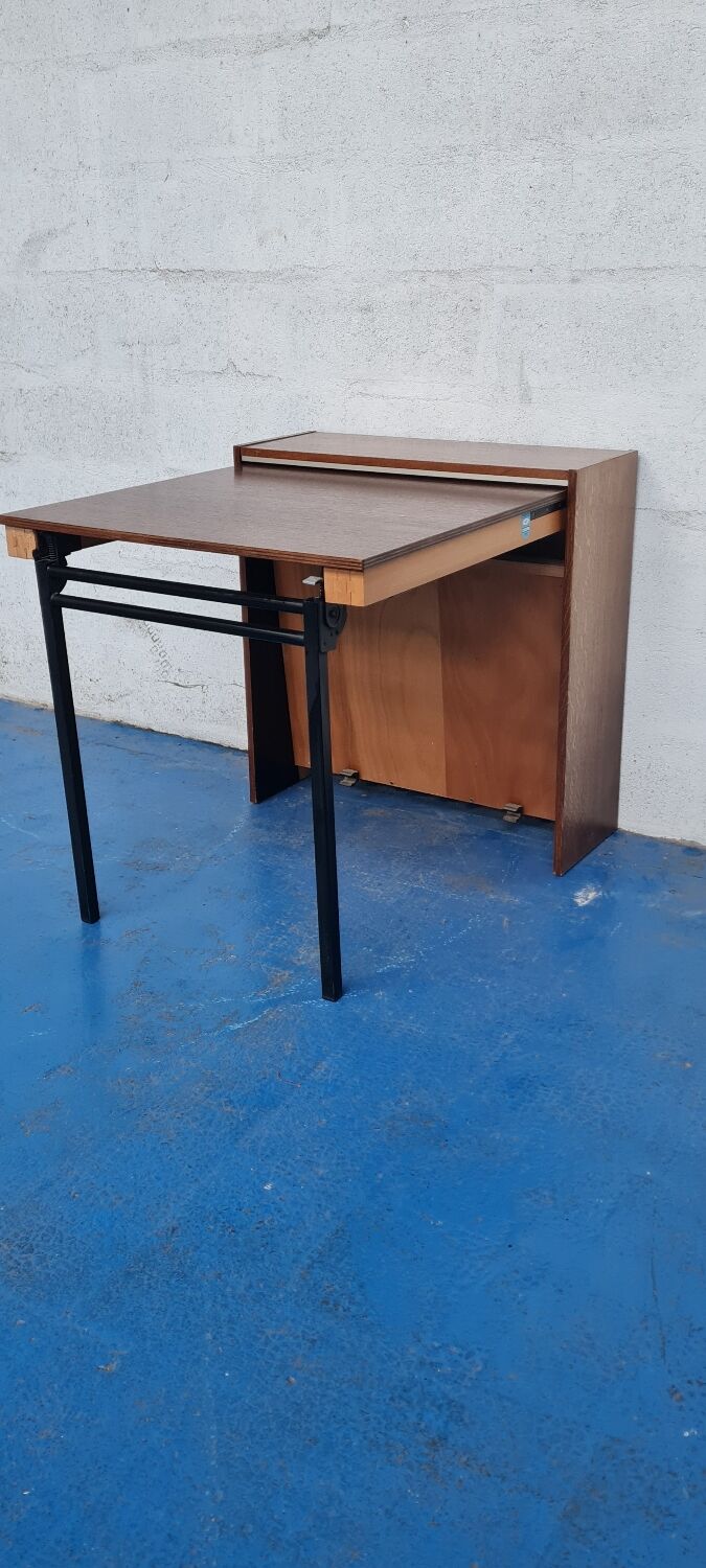 Vintage retractable folding table