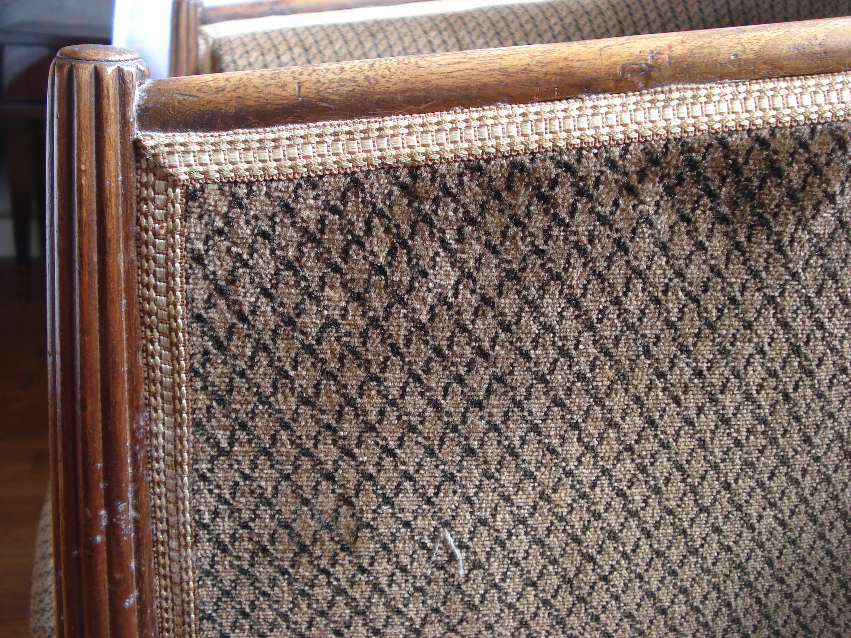 Paire de fauteuils tonneau