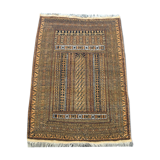 Authentic 1950 Persian rug with fine 135cm x 96cm motifs