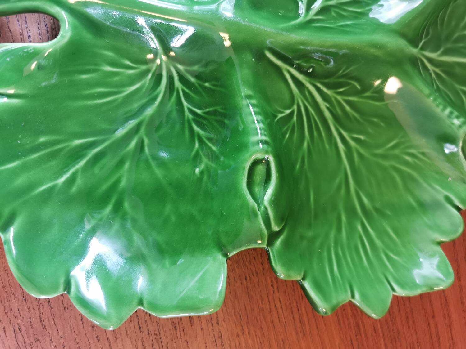 Vintage green leaf slip dish