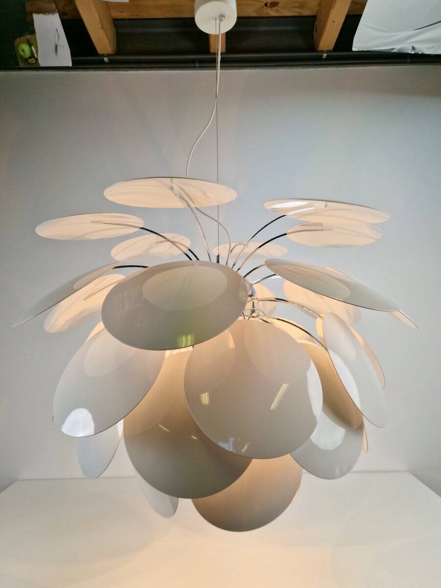 Suspension Discocó blanche par Christophe Mathieu pour Marset, années 2000.