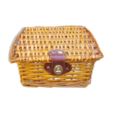 Wicker's valise