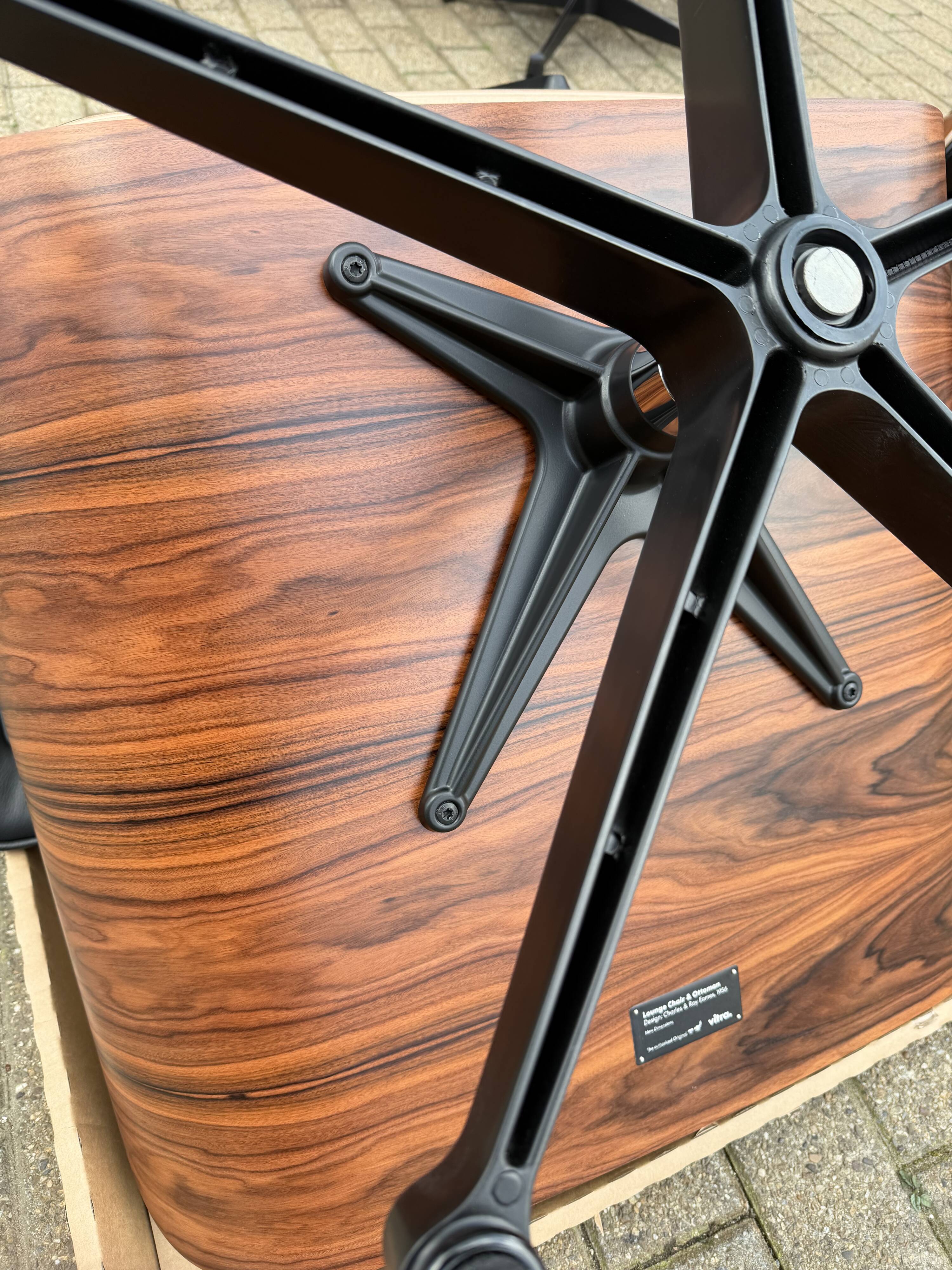 Vitra Eames Lounge Chair XL + Ottoman, Black leather & Santos Rosewood