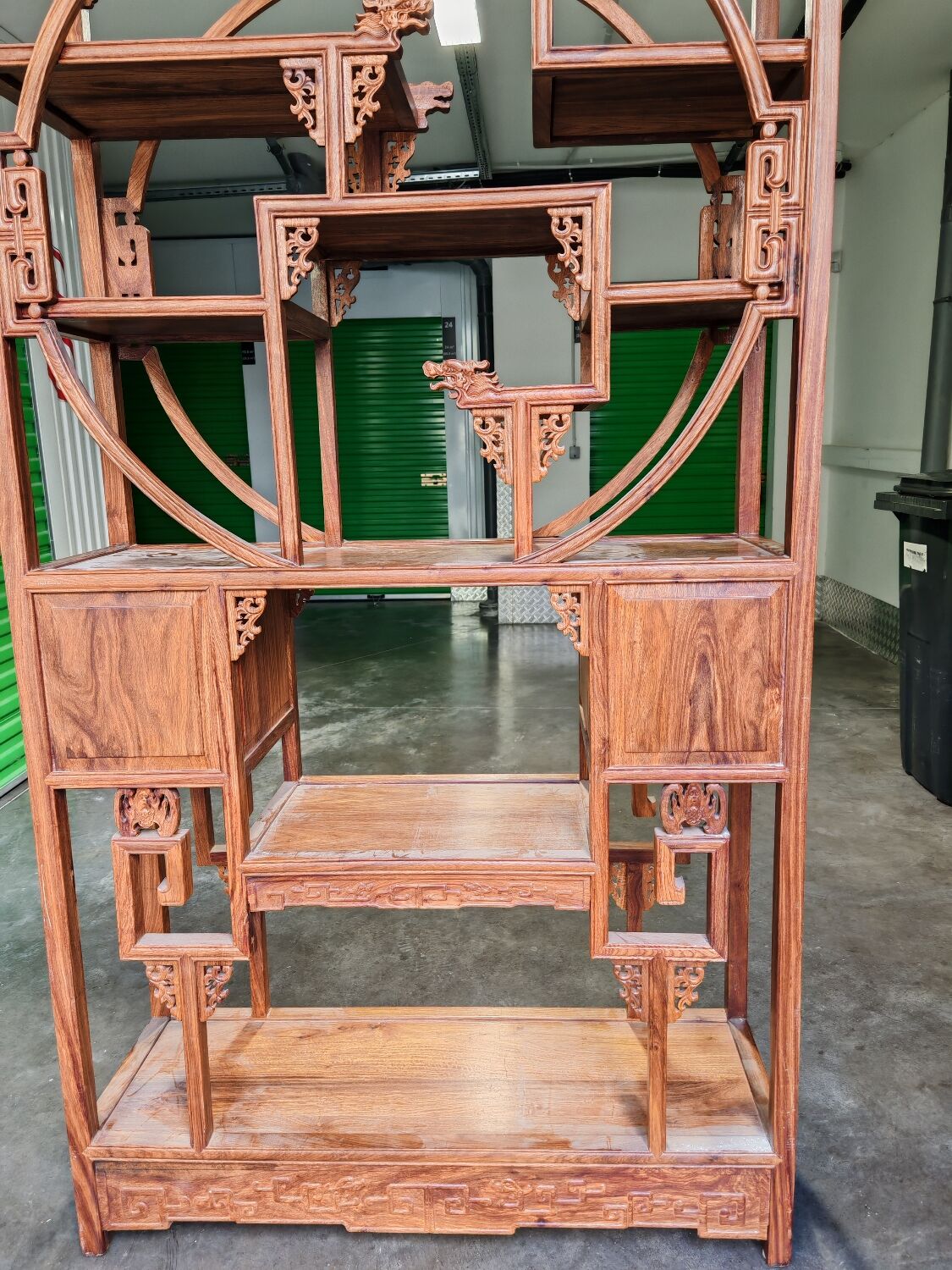 Bibliothèque chinoise Collectible Décorative en bois exotique