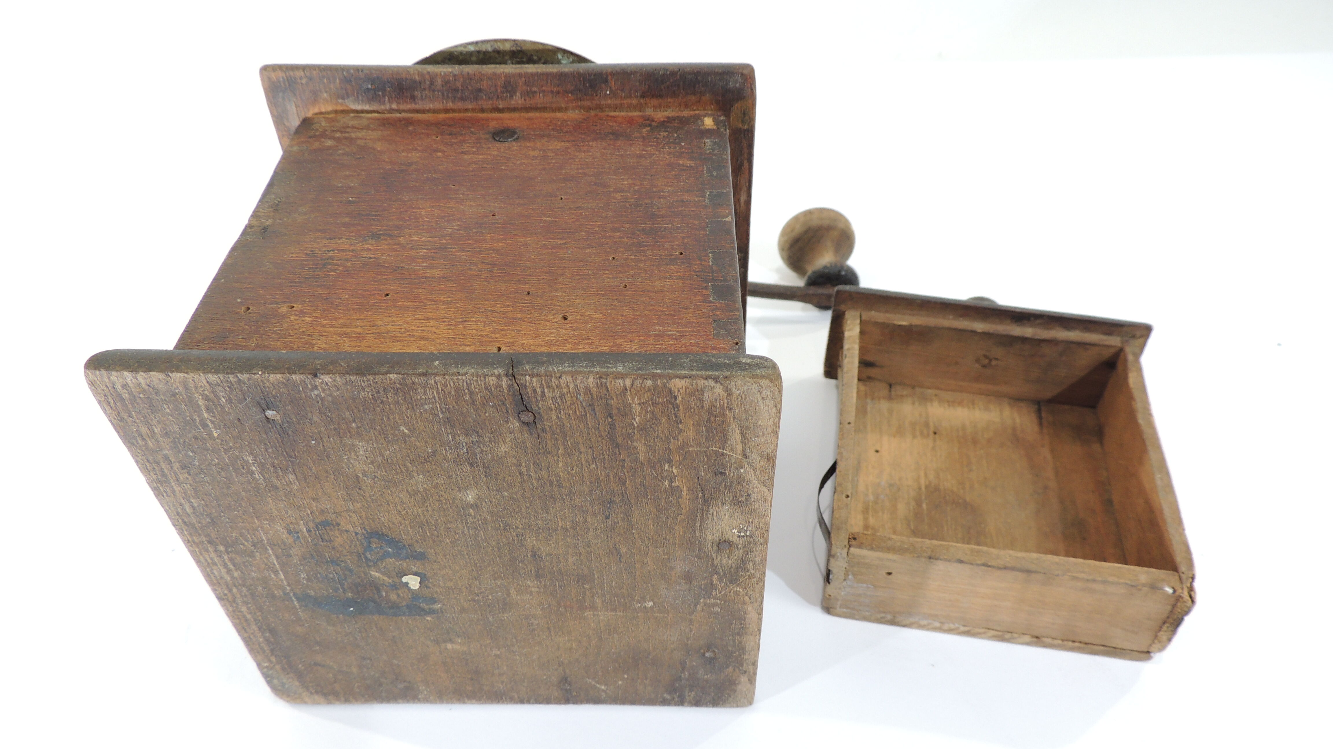 Wood/vintage coffee grinder