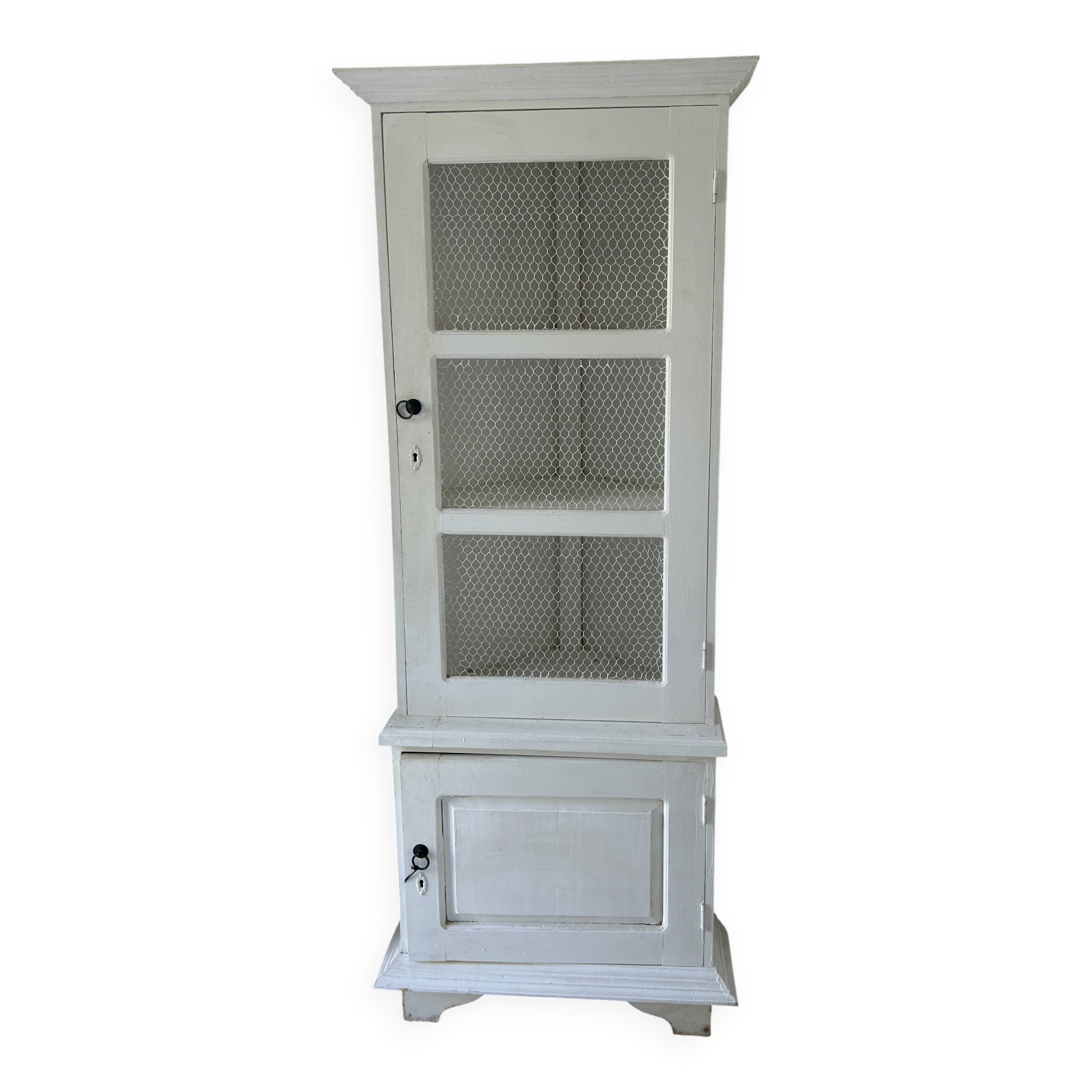 Corner chicken coop furniture