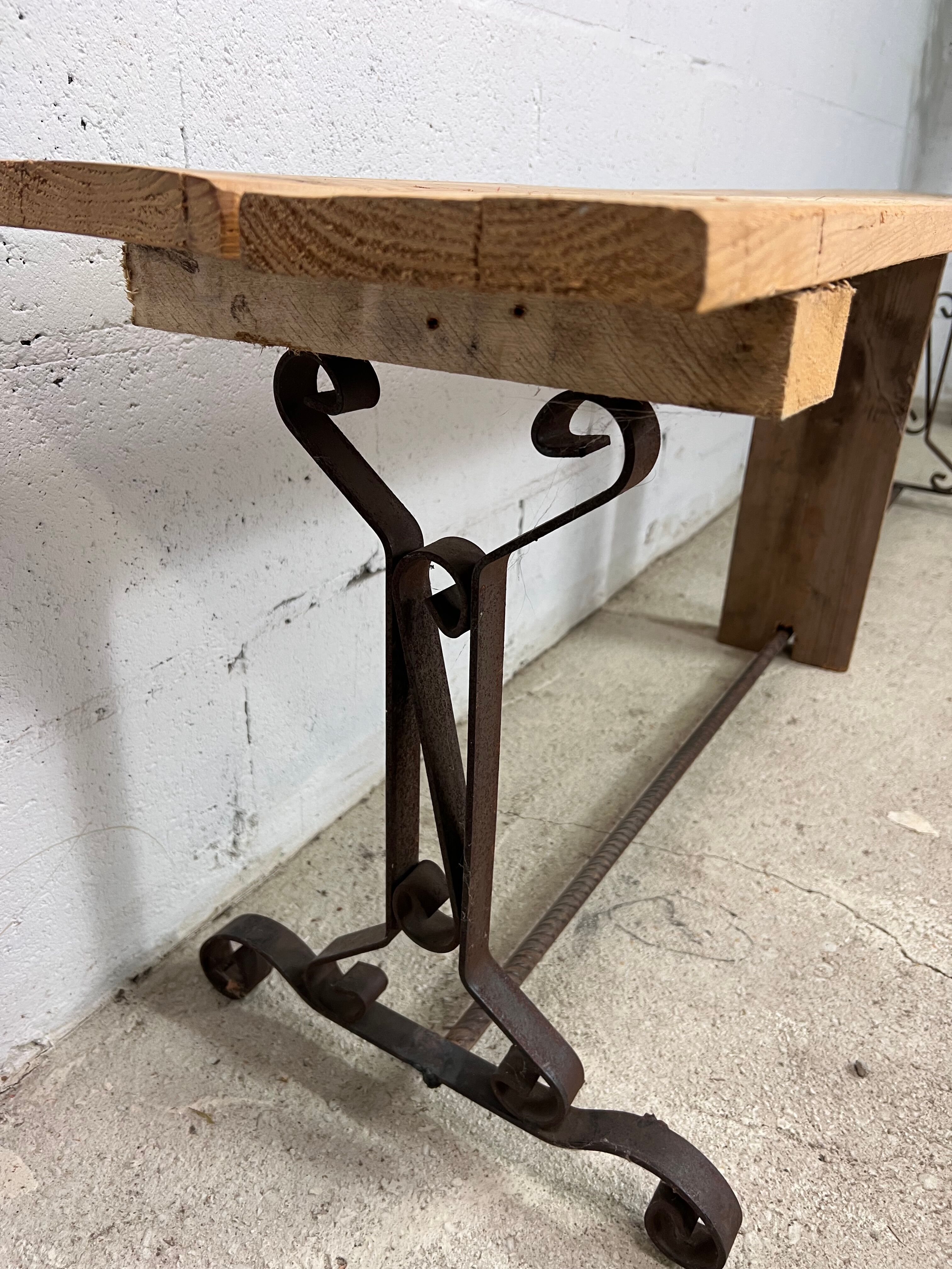 Bench with rustic base