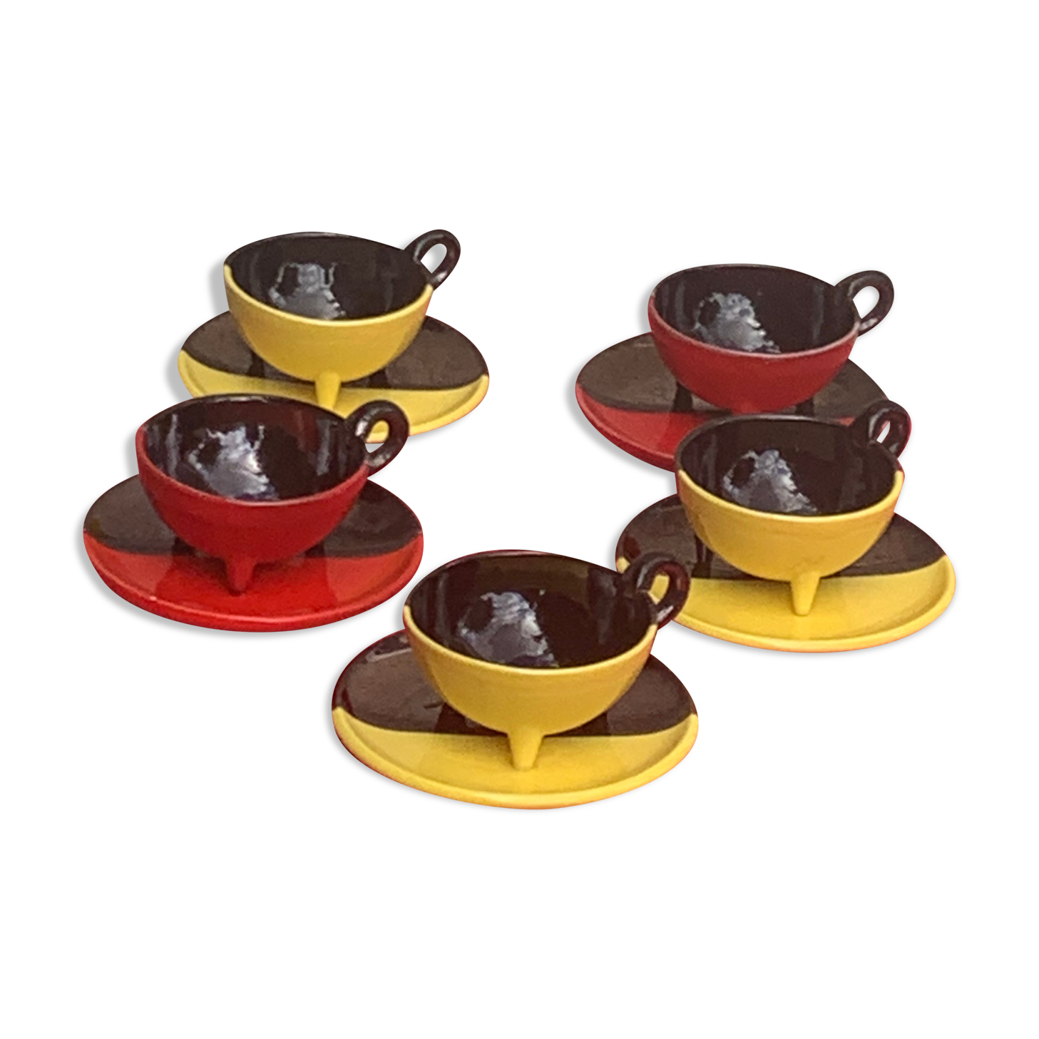 5 cups and 5 saucers signed Luc vallauris vintage