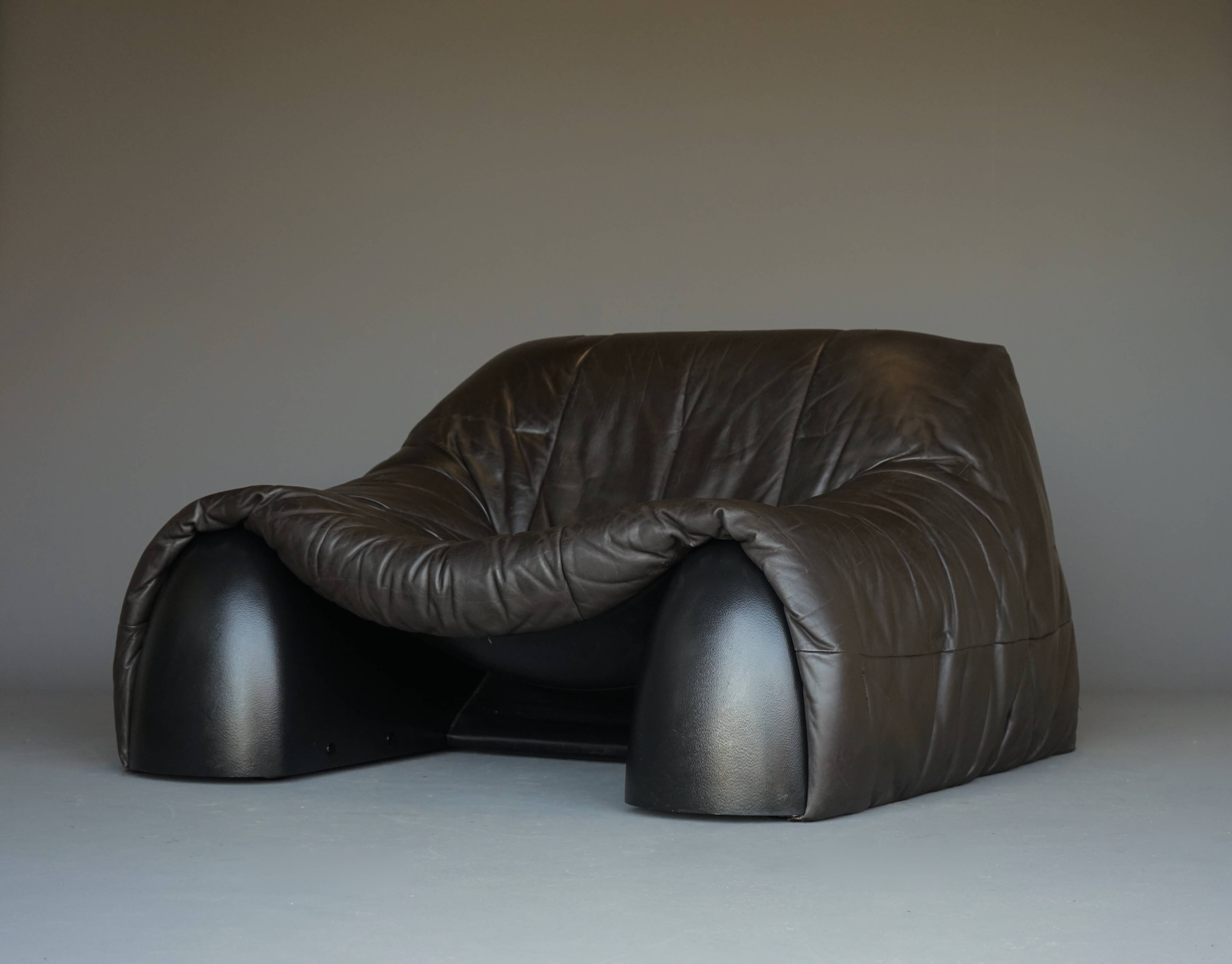Amak Lounge Chair in brown leather by Annie Hieronimus for Cinna, 1980s