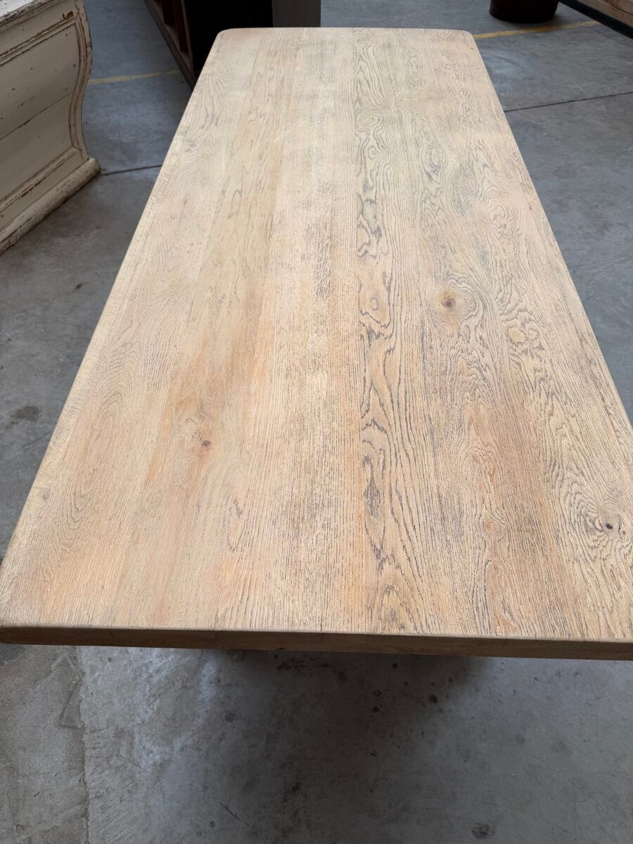 Oak farmhouse table