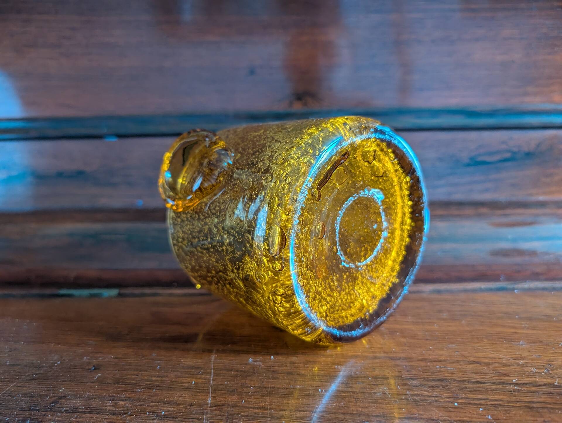 Small vase or amber bubbled glass tealight holder