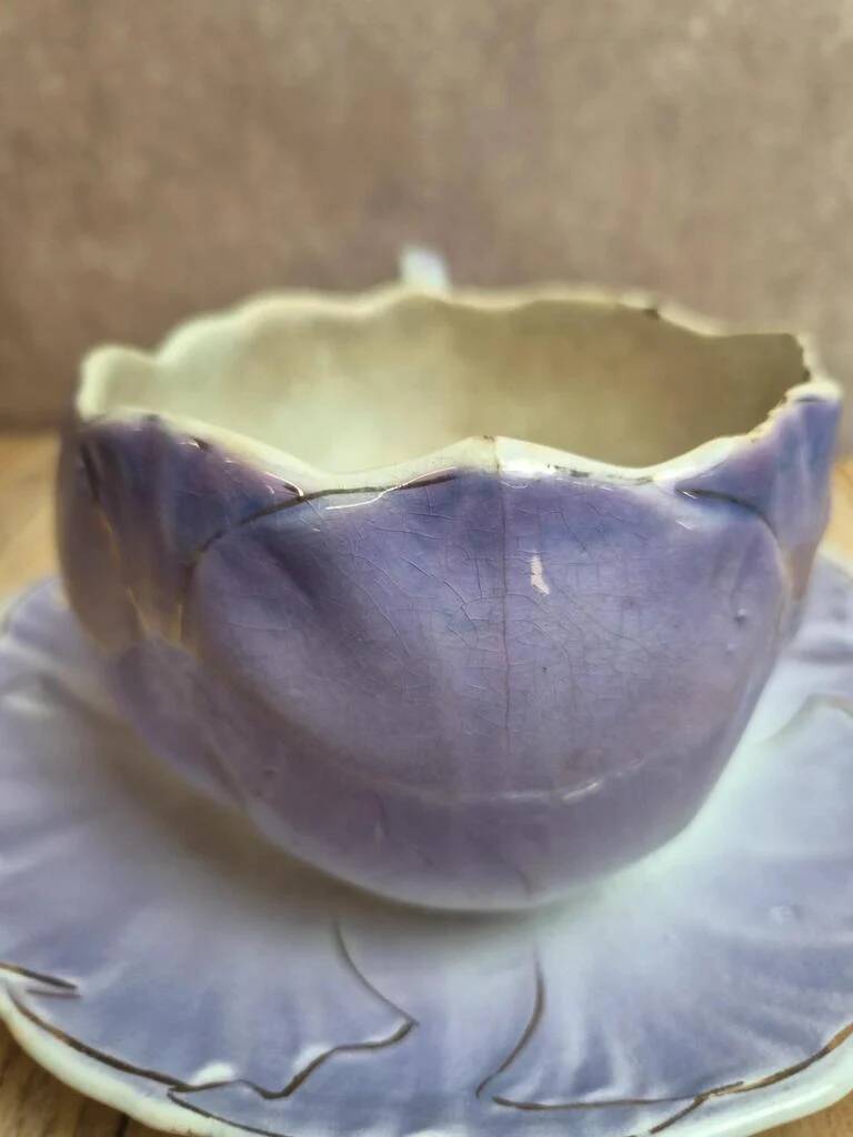 2 large breakfast/chocolate cups K&G Lunéville with saucers