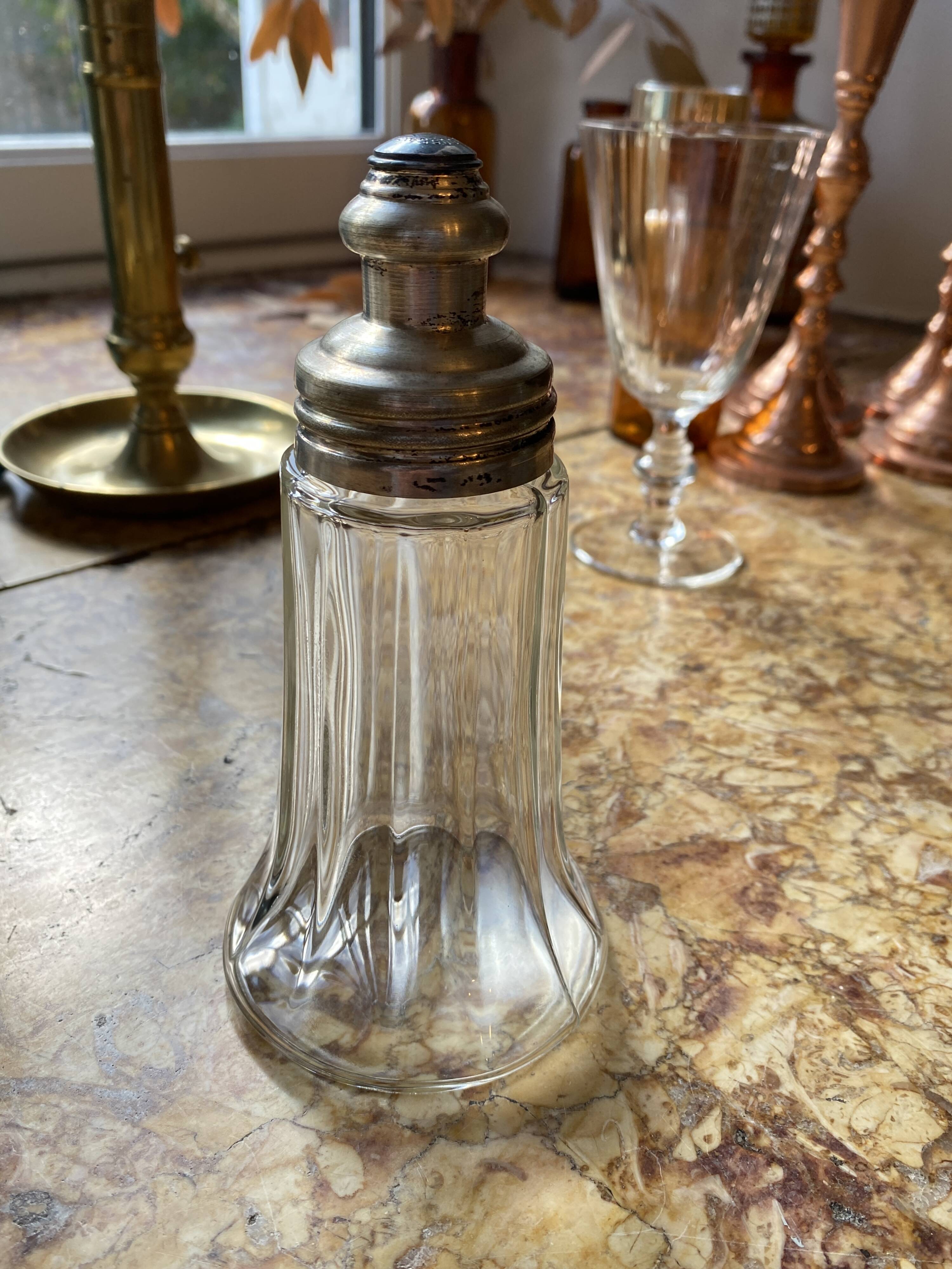 La Perfecte sugar shaker