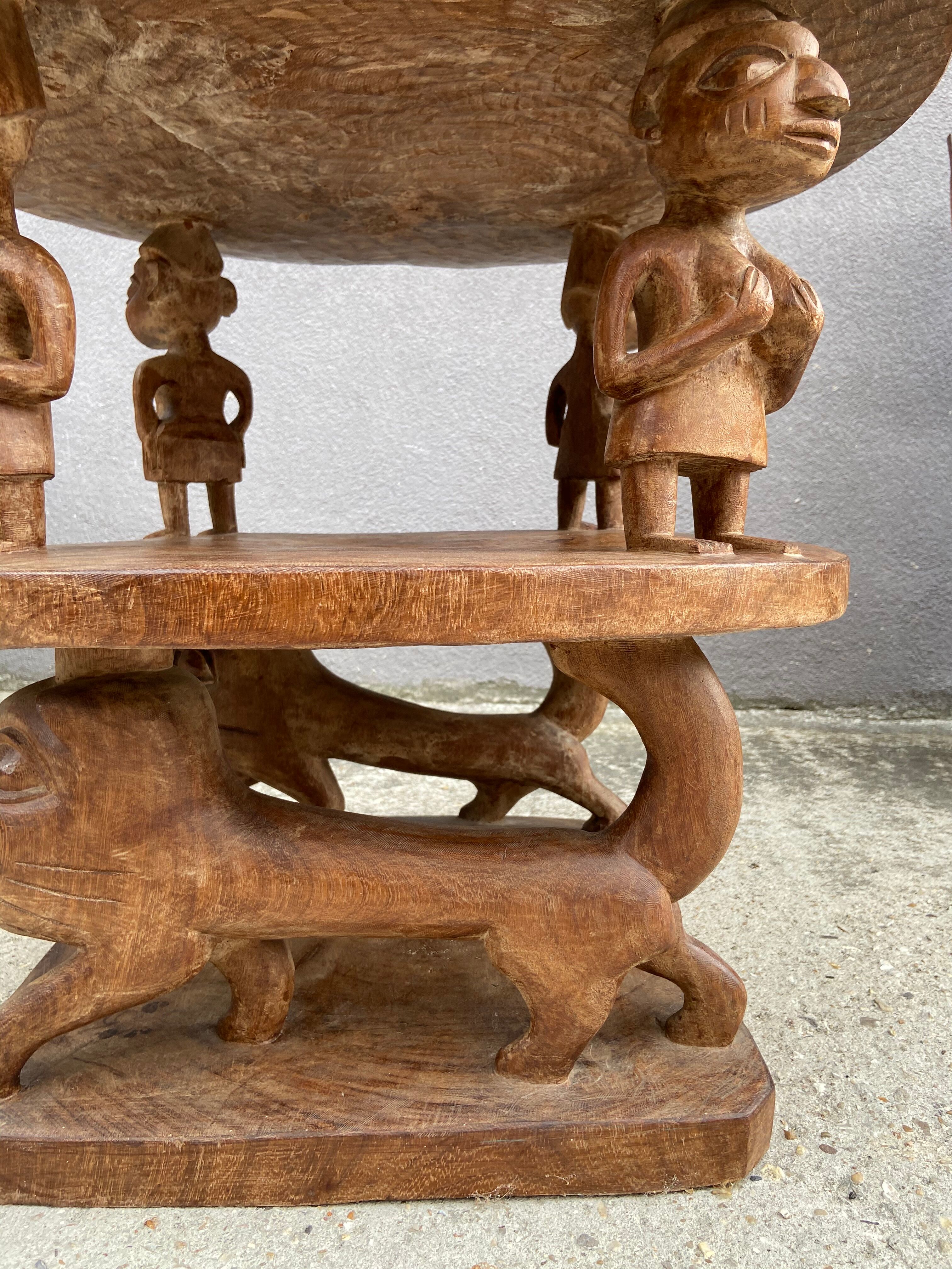 Wooden African lounge