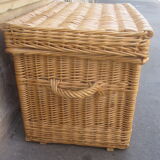 Wicker travel trunk