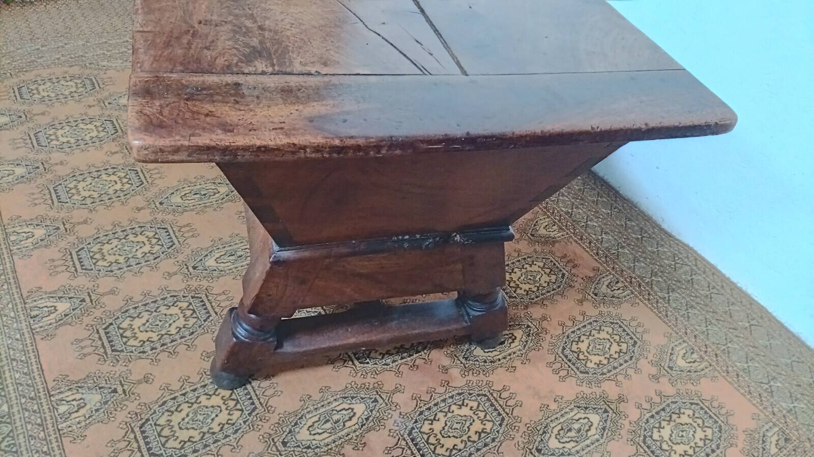 Table Maie en noyer 18ème