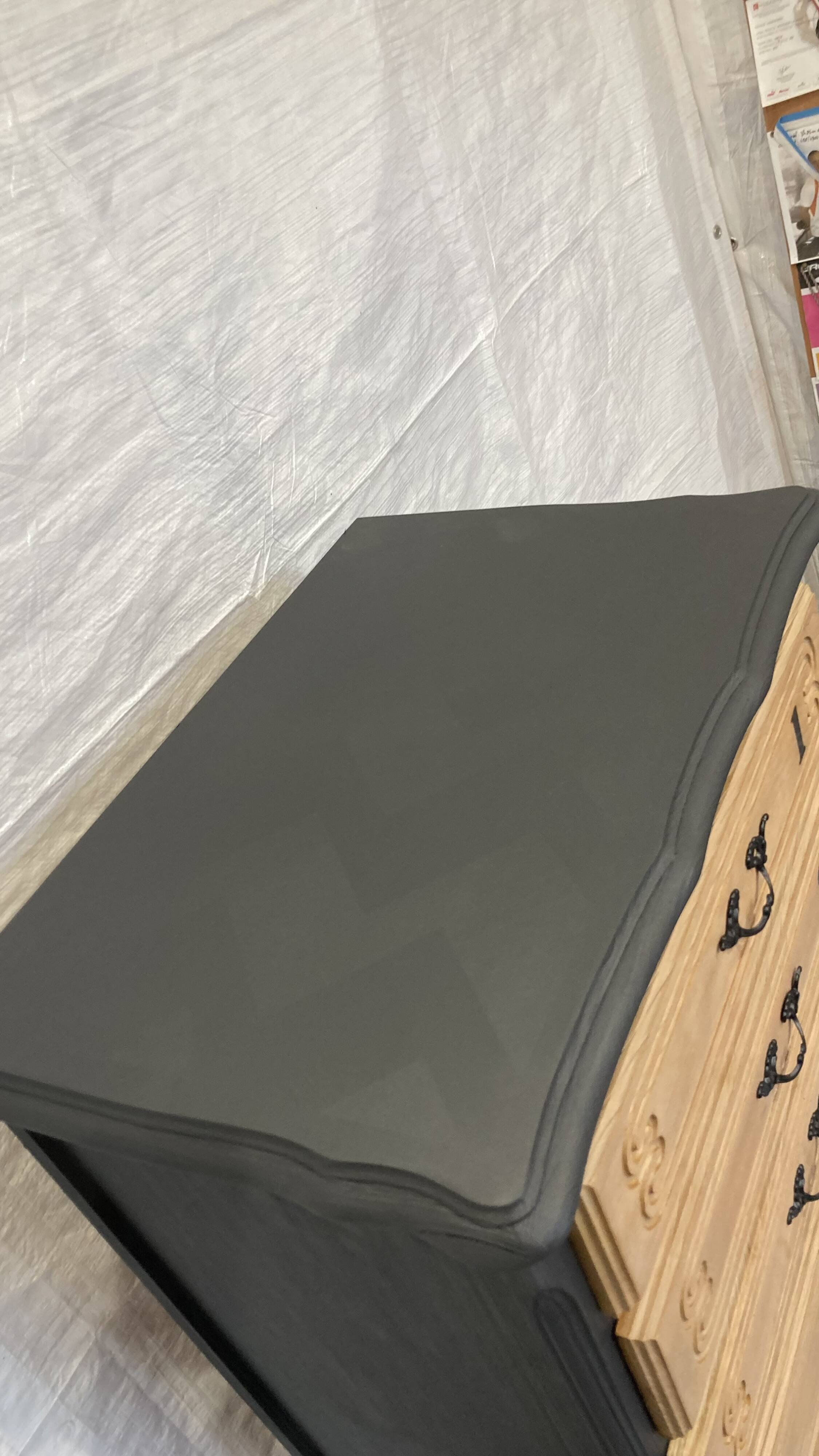 Refurbished wooden chest of drawers