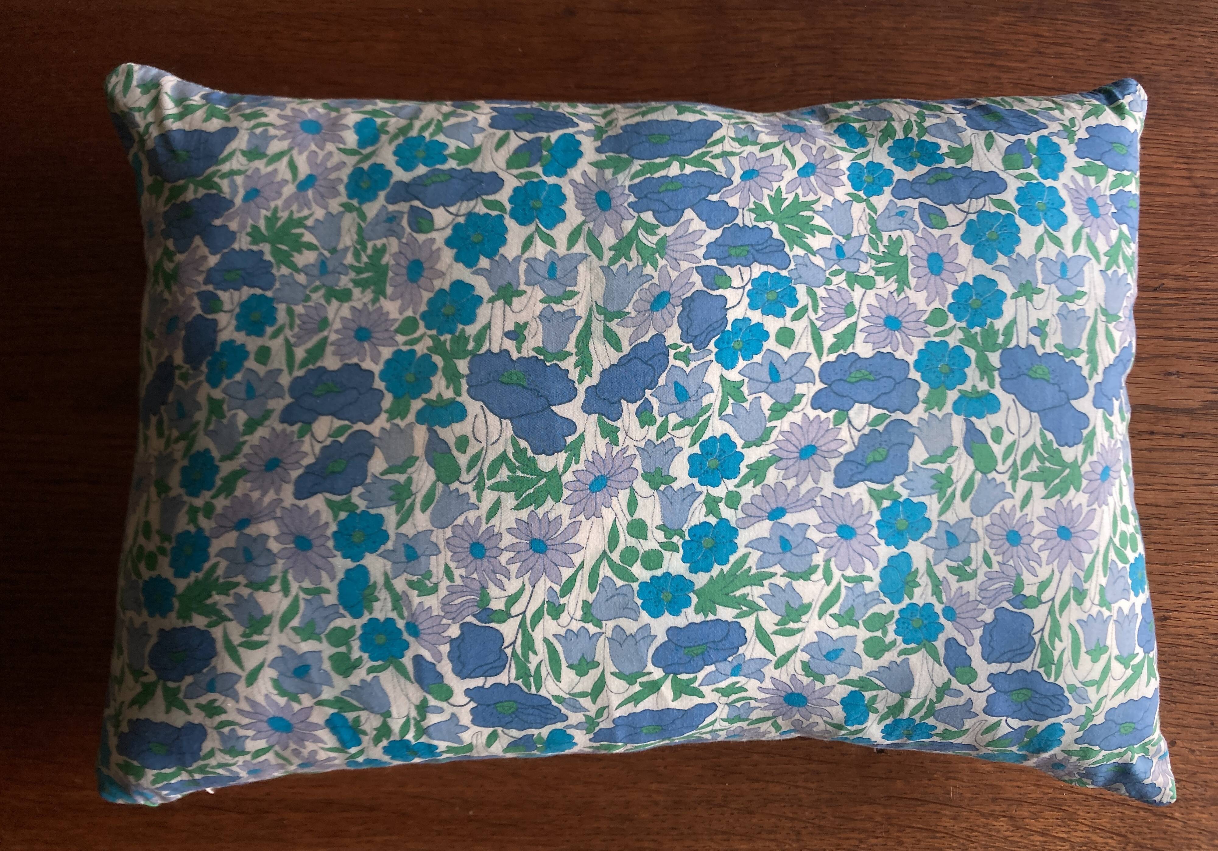 Cushion in genuine 1960 Liberty floral fabric.